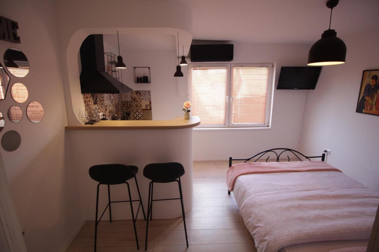 La Paloma Blanca Apartment Tuzla Bagian luar foto